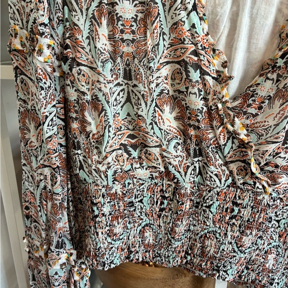 Anthropologie printer ruffle cinch bottom blouse size L - Picture 6 of 6